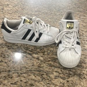 ADIDAS Superstar shoes!   Good condition!